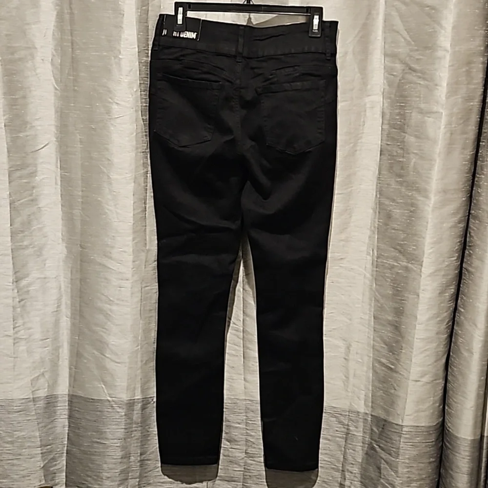 Hot Topic Jeans - Picture 3 of 12